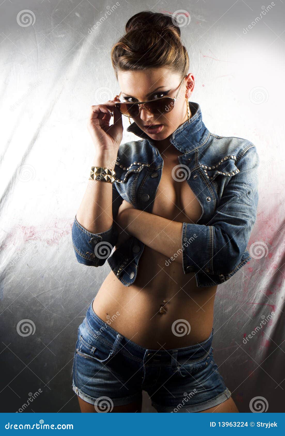 midriff jean jacket