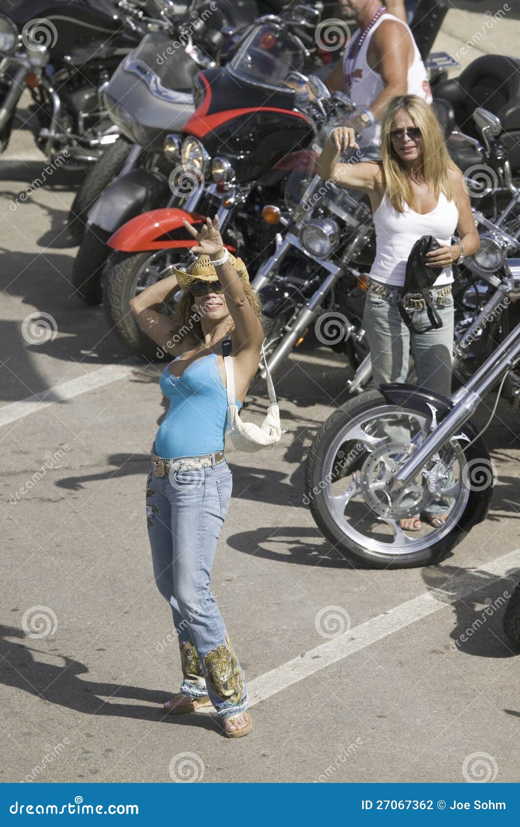 Girls on street bikes cheap