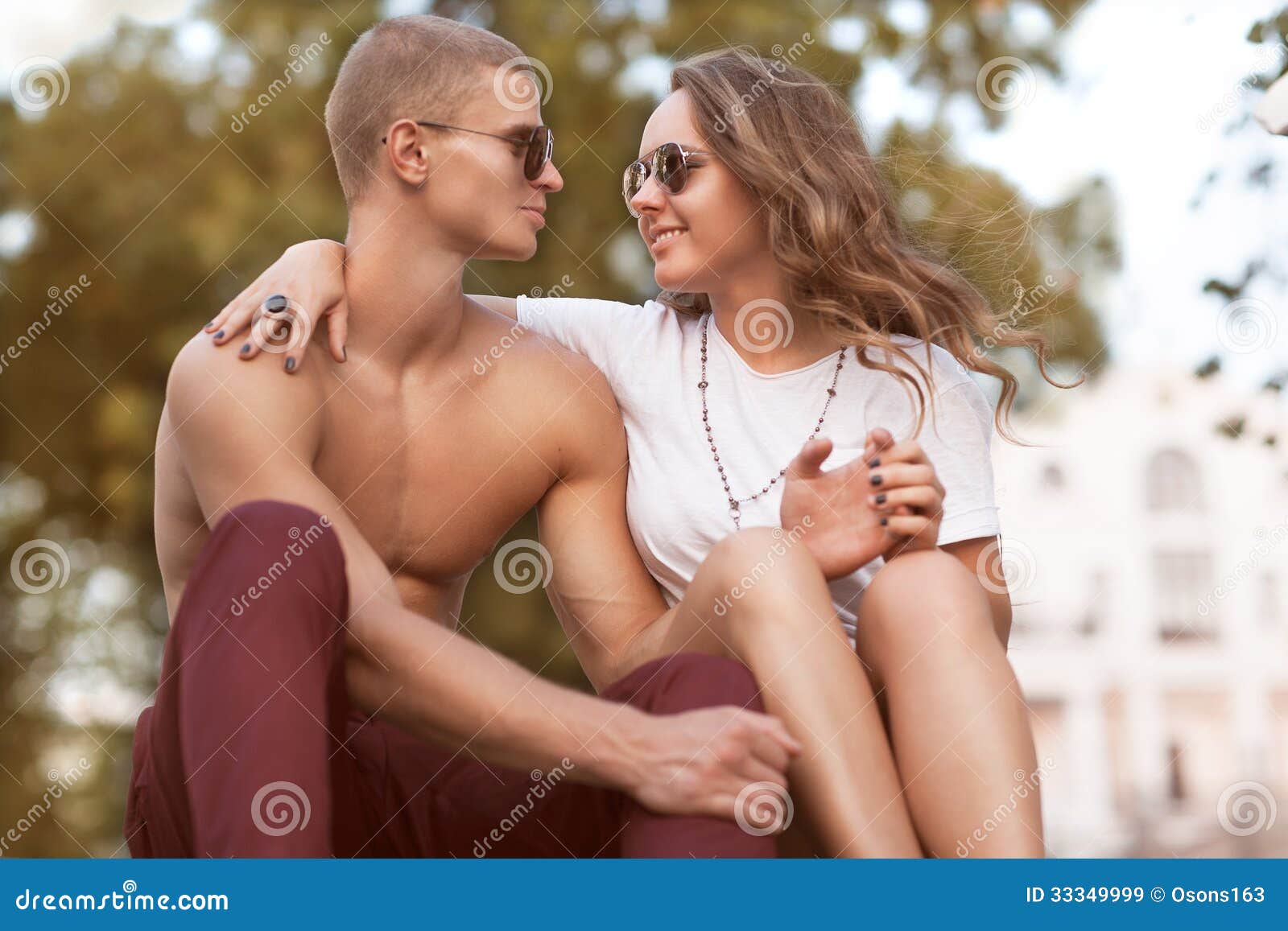 Sexy Man And Woman Royalty Free Stock Images Image 33349999