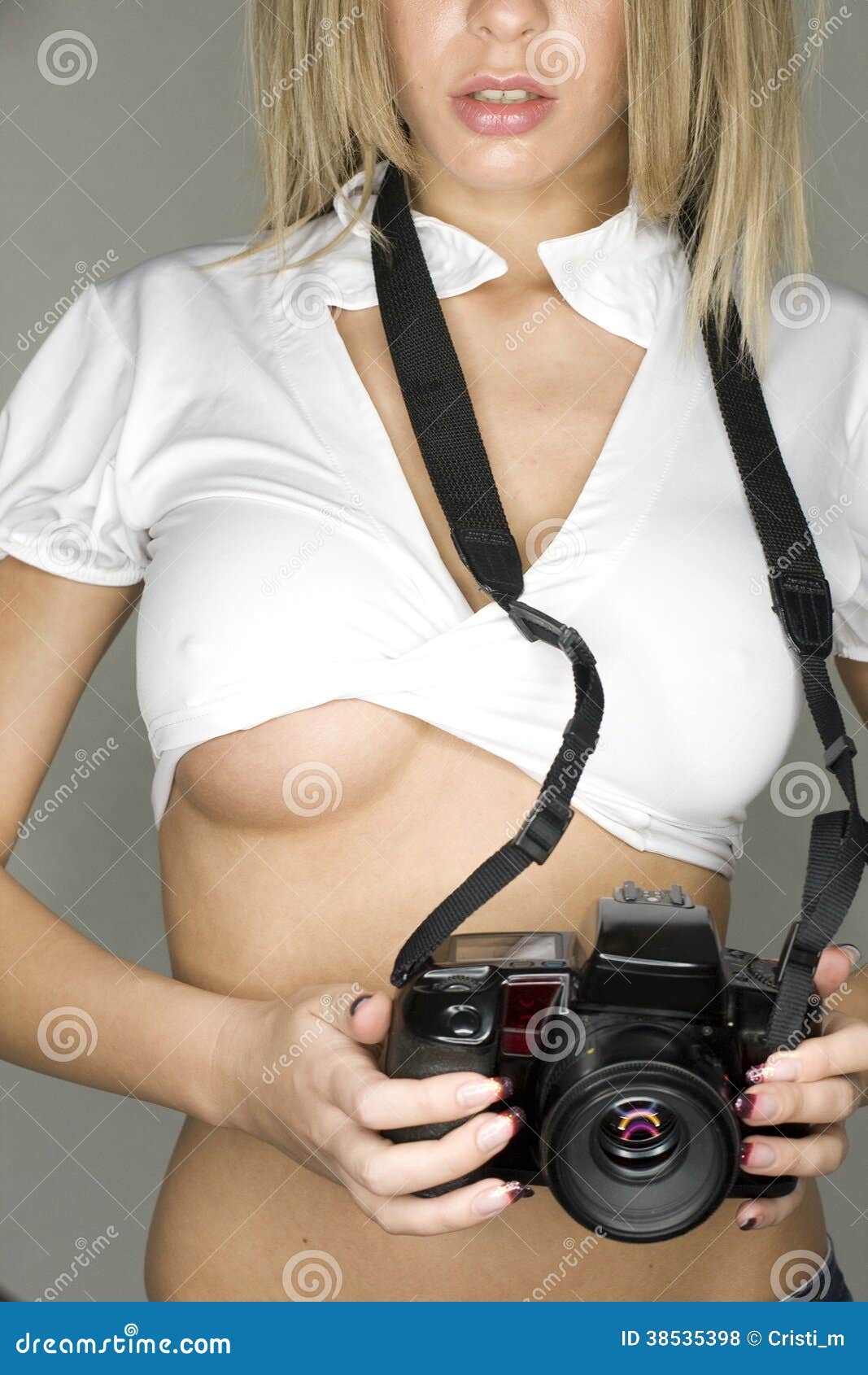 Women Getting Naked For The Camera