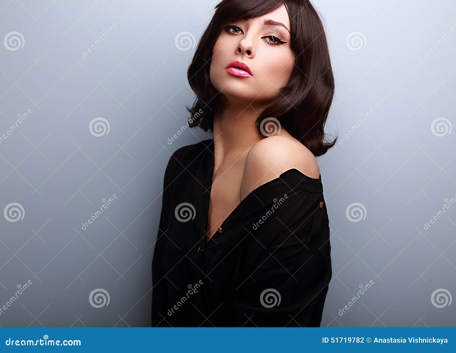 Short Hair Female Model Posing in Black Shirt Stock Photo - Image of hair, brunette: 51719782 Short Hair Female Model Posing in Black Shirt Stock Photo - Image of hair, brunette: 51719782