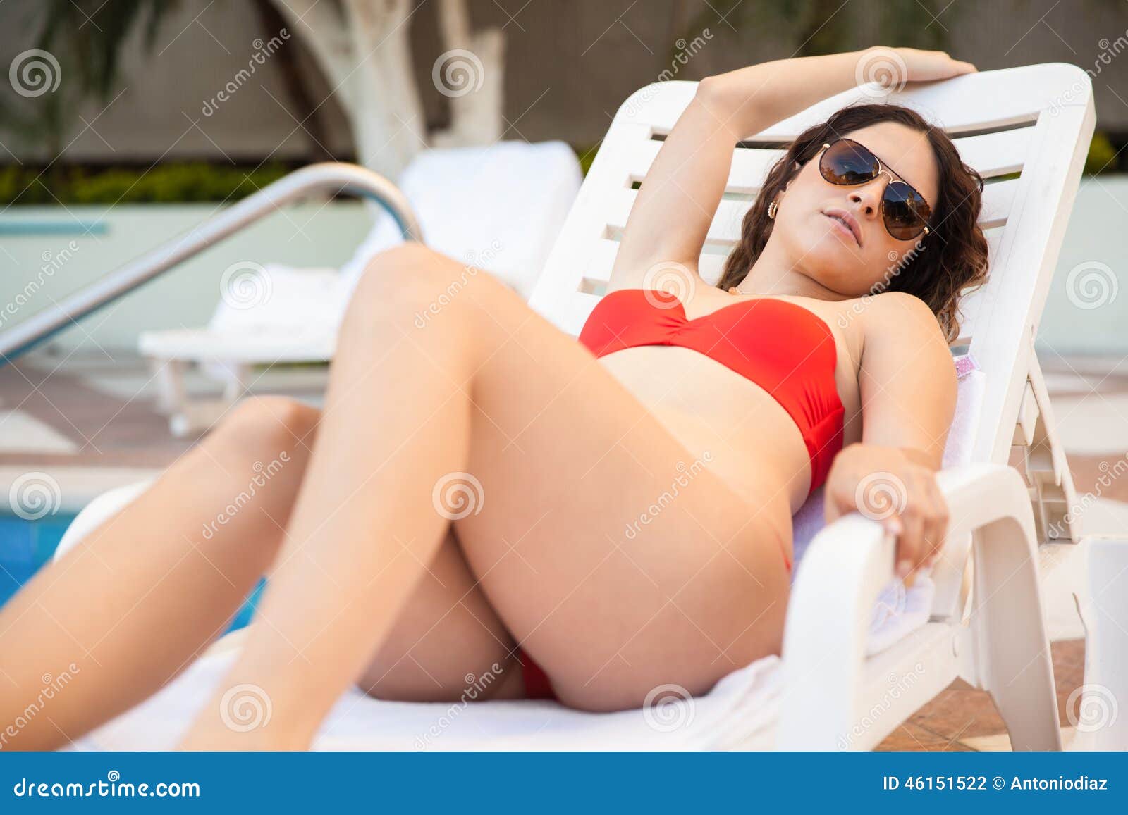 Sexy Women Getting A Tan 9