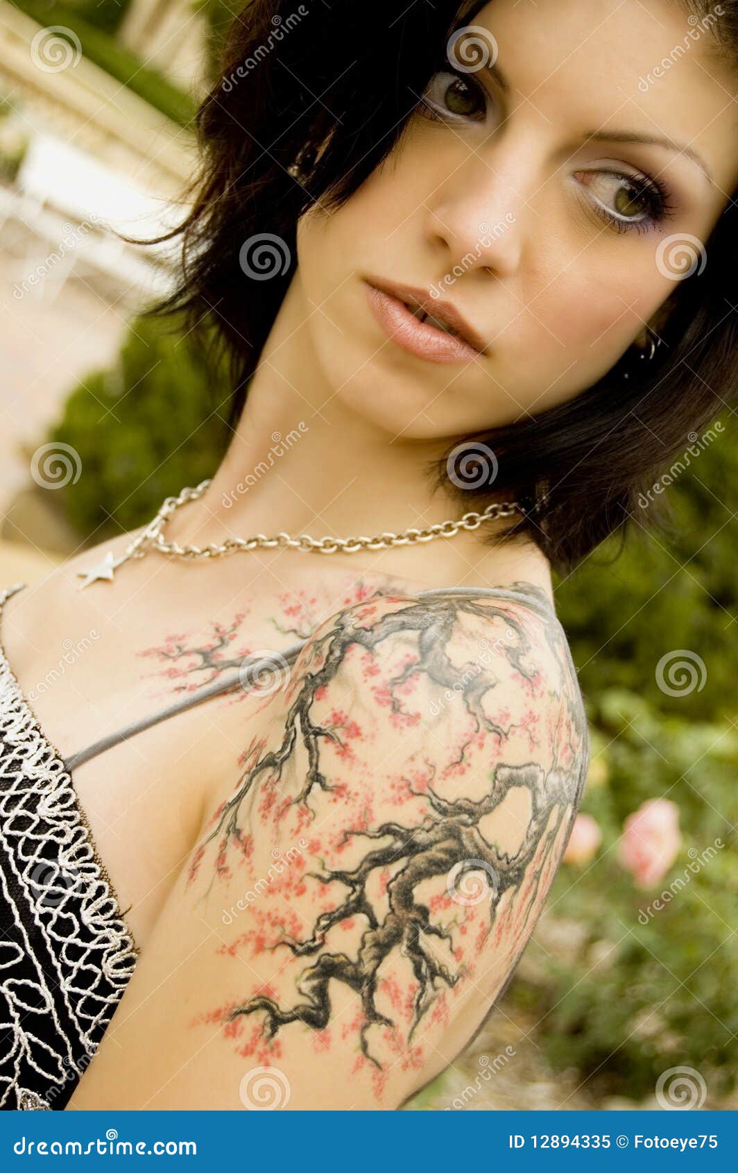 192 Rockabilly Tattoo Stock Photos - Free & Royalty-Free Stock Photos from  Dreamstime