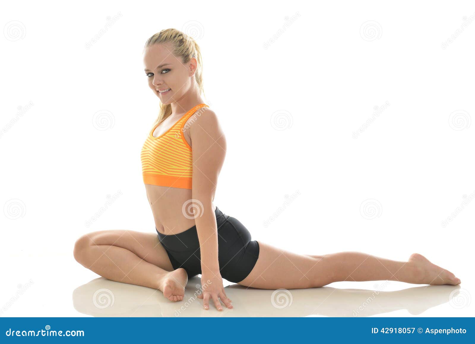 Young Female Fitness Model - Petite Stock Image - Image of compression,  sports: 42918057