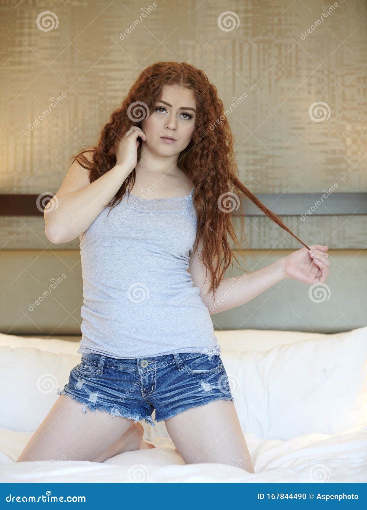 Sport Fashion Brunette Girl Denim Shorts Stock Photo 440343808 |  Shutterstock