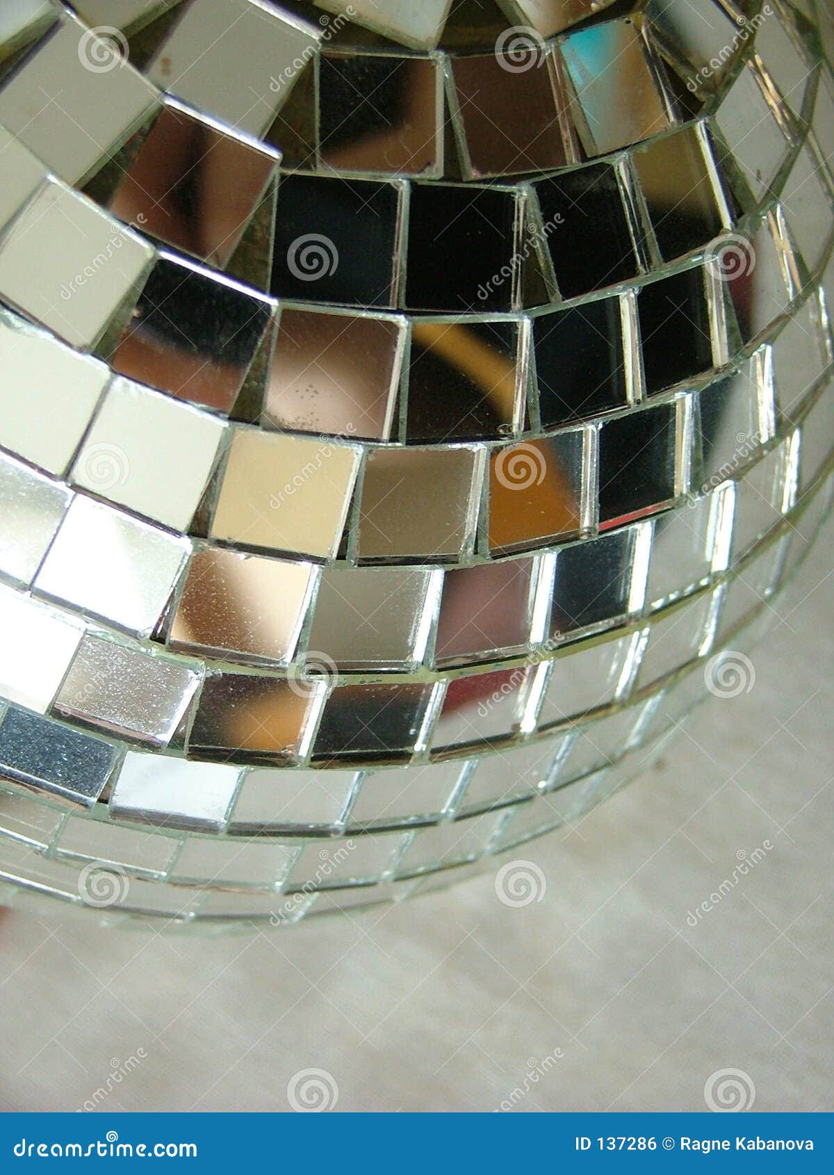 12 Sfere A Specchio Per Feste - Palline Da Discoteca In Plastica Argentata Per Decorazioni - Foto 5