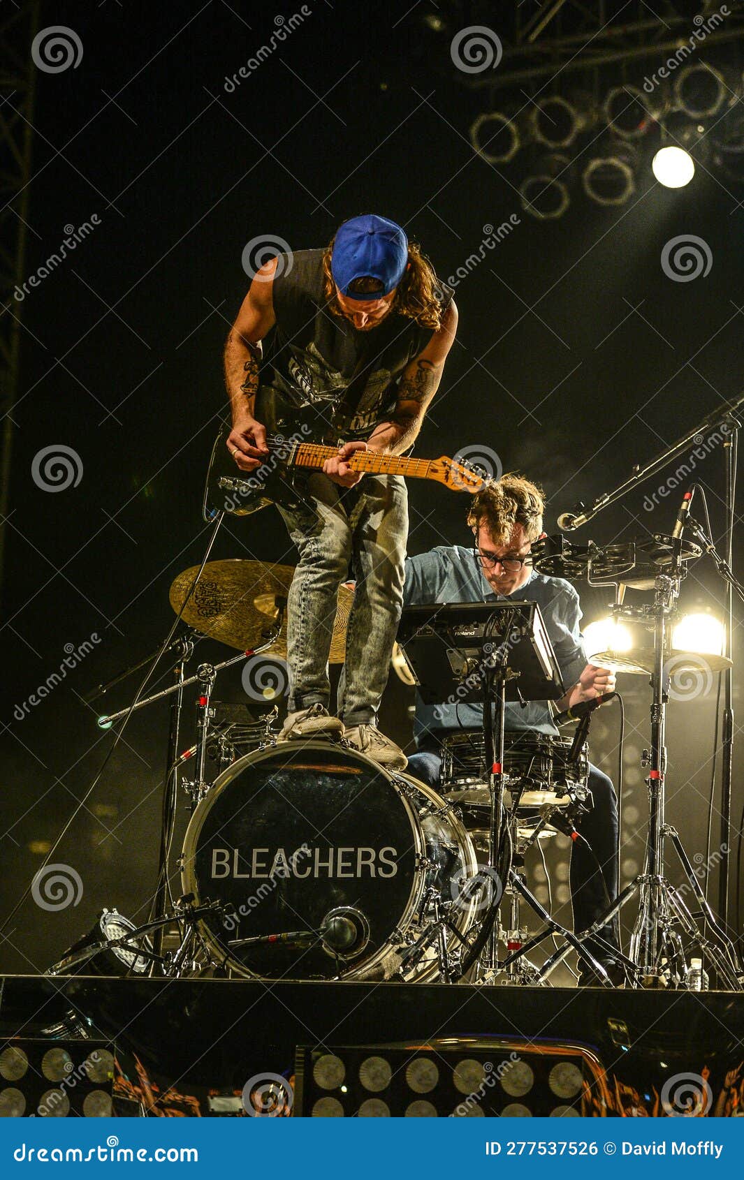 Bleachers in Concert at Shadow of the City Editorial Photo Image of group, bleachers 277537526