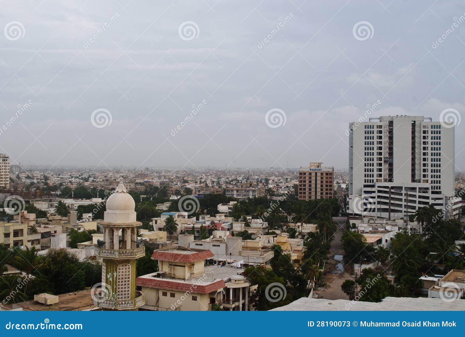 Shahrah E Faisal Karachi editorial stock photo. Image of building