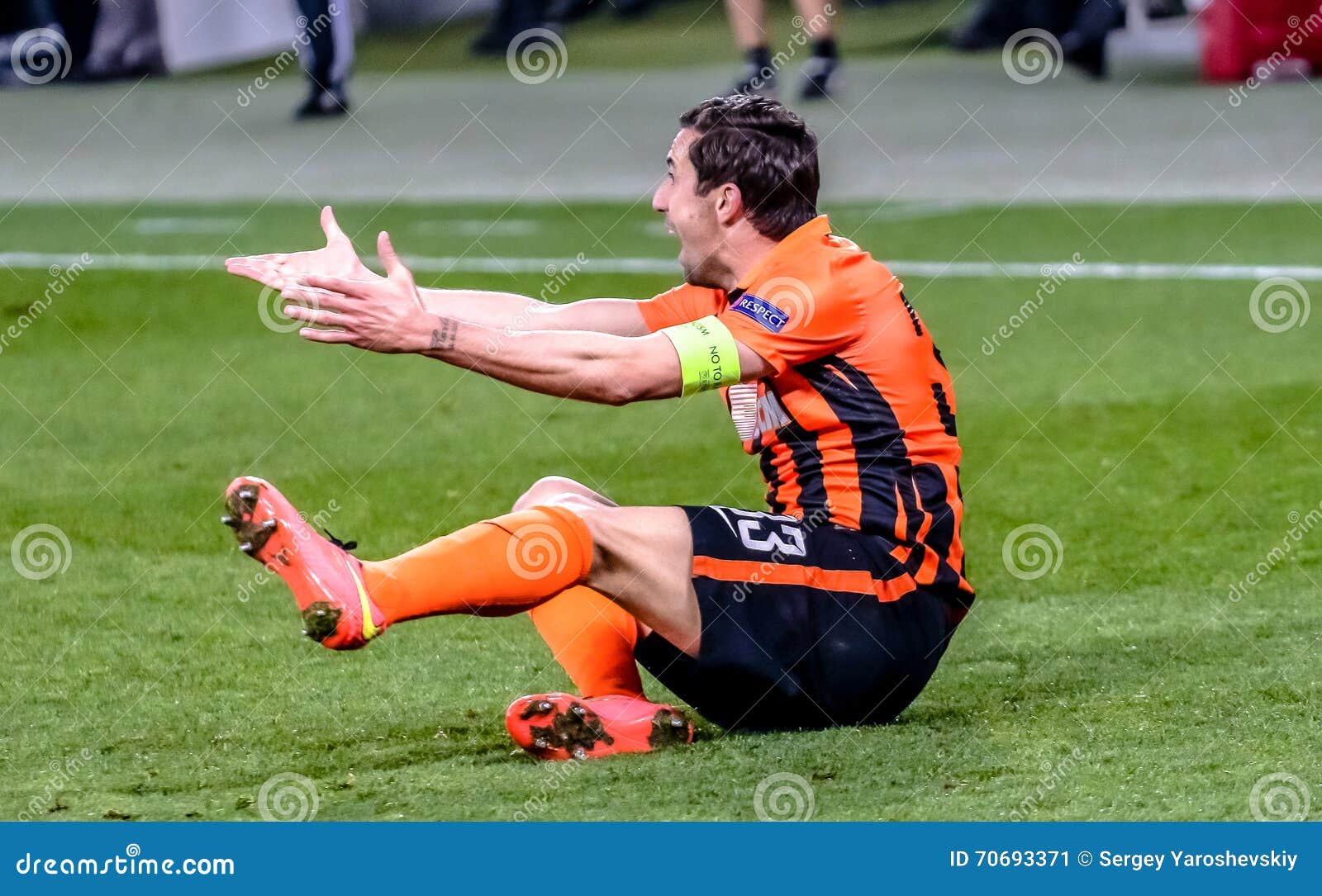 Darijo Srna, Shakhtar Donetsk Stock Photo - Alamy