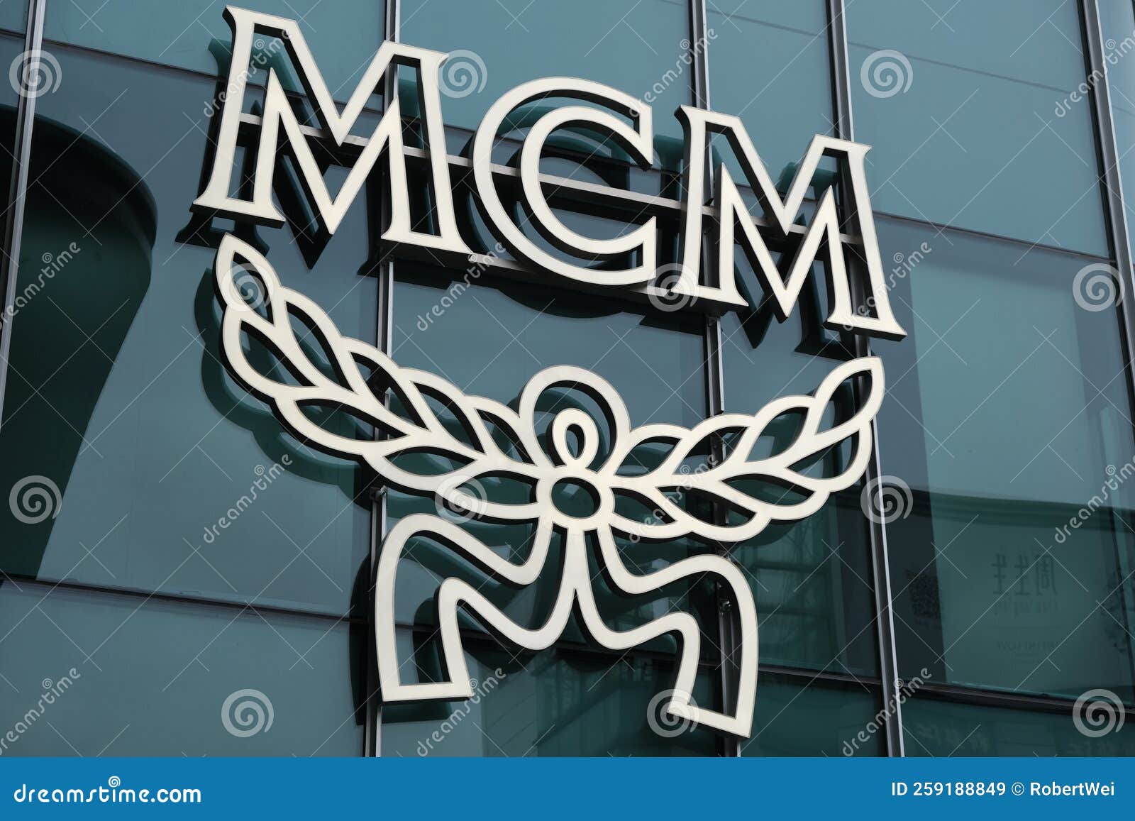Mcm logo design hi-res stock photography and images - Alamy