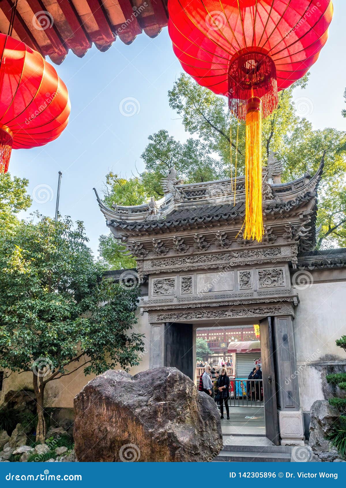 Yu Yuan Yu Garden Shanghai China Editorial Photo Image Of Grain Door Yu Yuan Yu Garden Shanghai China Editorial Photo Image Of Grain Door