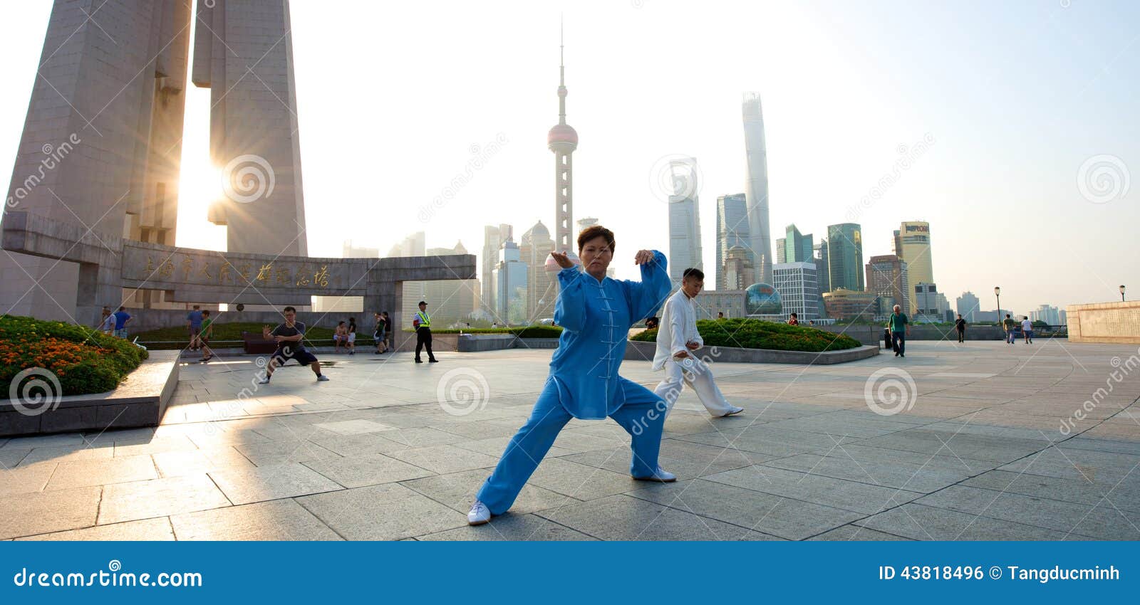 Shanghai skyline Tai Chi editorial photo. Image of tower - 43818496