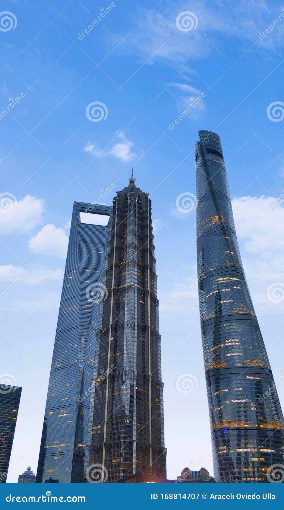 shanghai skyscrappers in pudong
