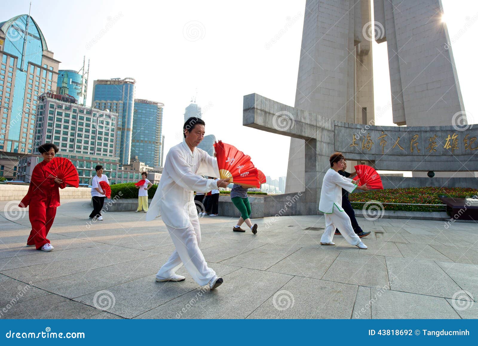 Shanghai Tai Chi with fan editorial photography. Image of finance ...