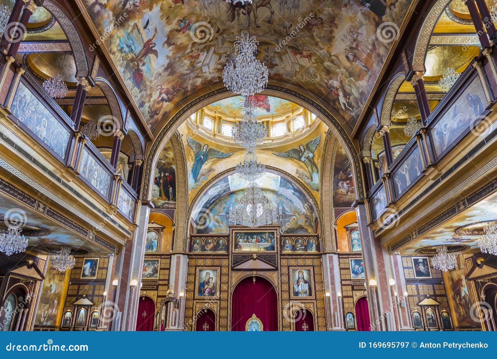 Sharm El Sheikh (Egipto) 21 De Noviembre De 2019 Iglesia Cristiana Copta La  Bonita Decoración Mosaico Dorado Pintura Mural Fotografía editorial -  Imagen de edificio, historia: 169695797