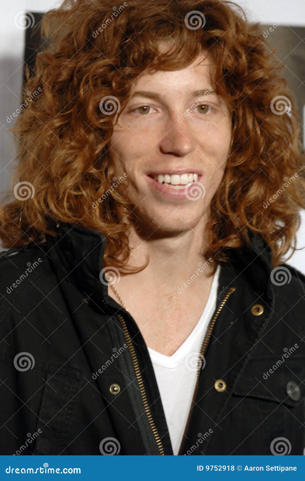 Shaun White on the Red Carpet Editorial Stock Photo - Image of entertainer,  hair: 9752918