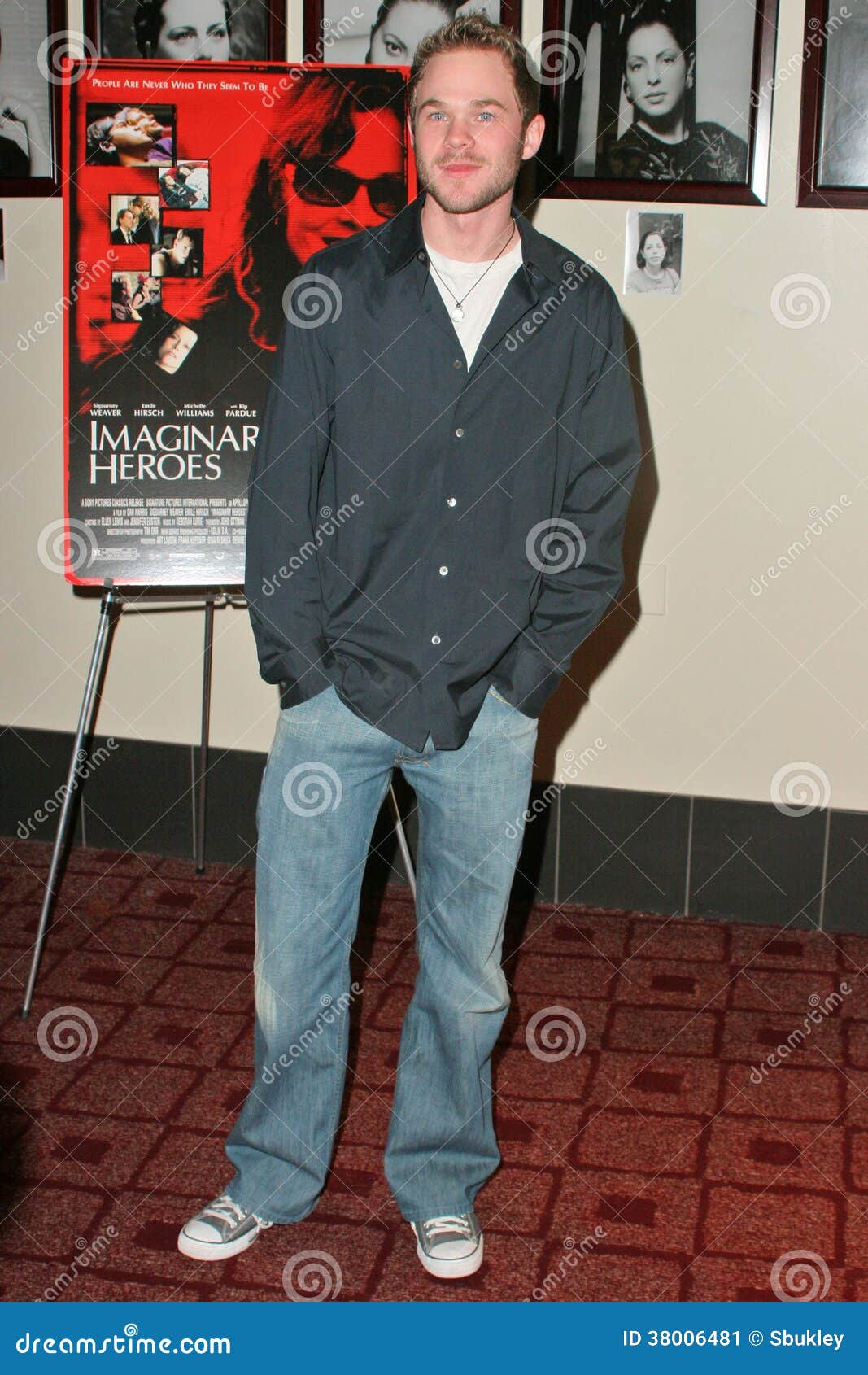 Shawn Ashmore photo éditorial. Image du héros, angeles 38006481