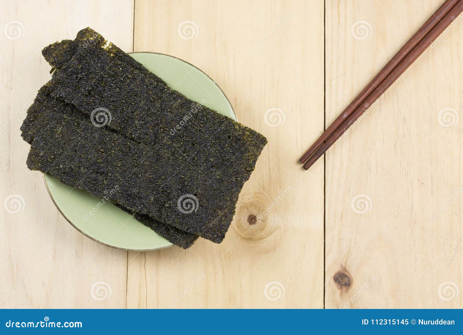 Sheet of dried seaweed stock image. Image of snack, nori 112315145