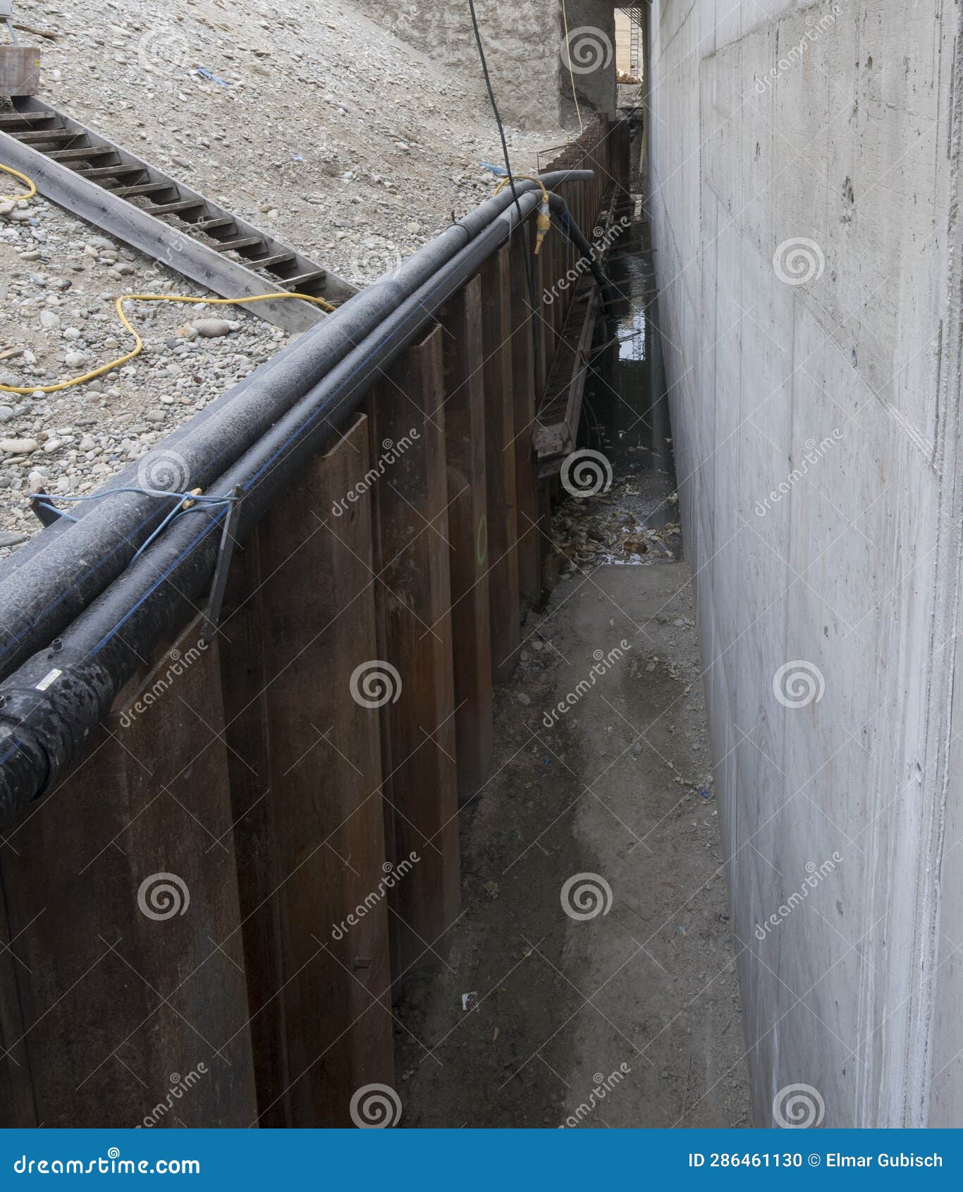 Sheet Piling Retaining Wall in Hydraulic Engineering Stock Photo Image of piling, technology