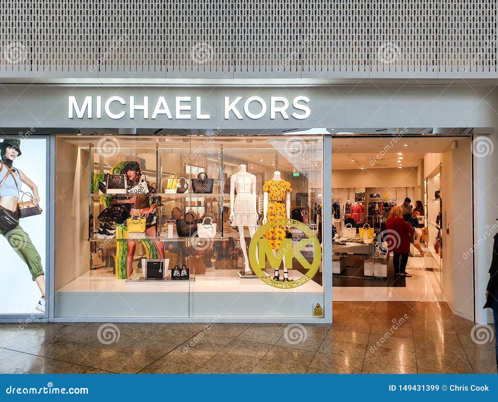 Michael Kors Storefront in Meadowhall, Sheffield, South Yorkshire, UK  Showing the Latest Fashion Editorial Stock Image - Image of label, indoor:  149431399