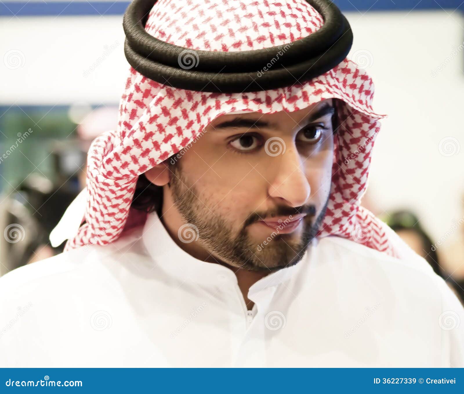 Sheikh Maktoum <b>Bin Mohammed</b> Bin Rashid Al Maktoum Redaktionelles Stockbild - sheikh-maktoum-bin-mohammed-bin-rashid-al-maktoum-36227339