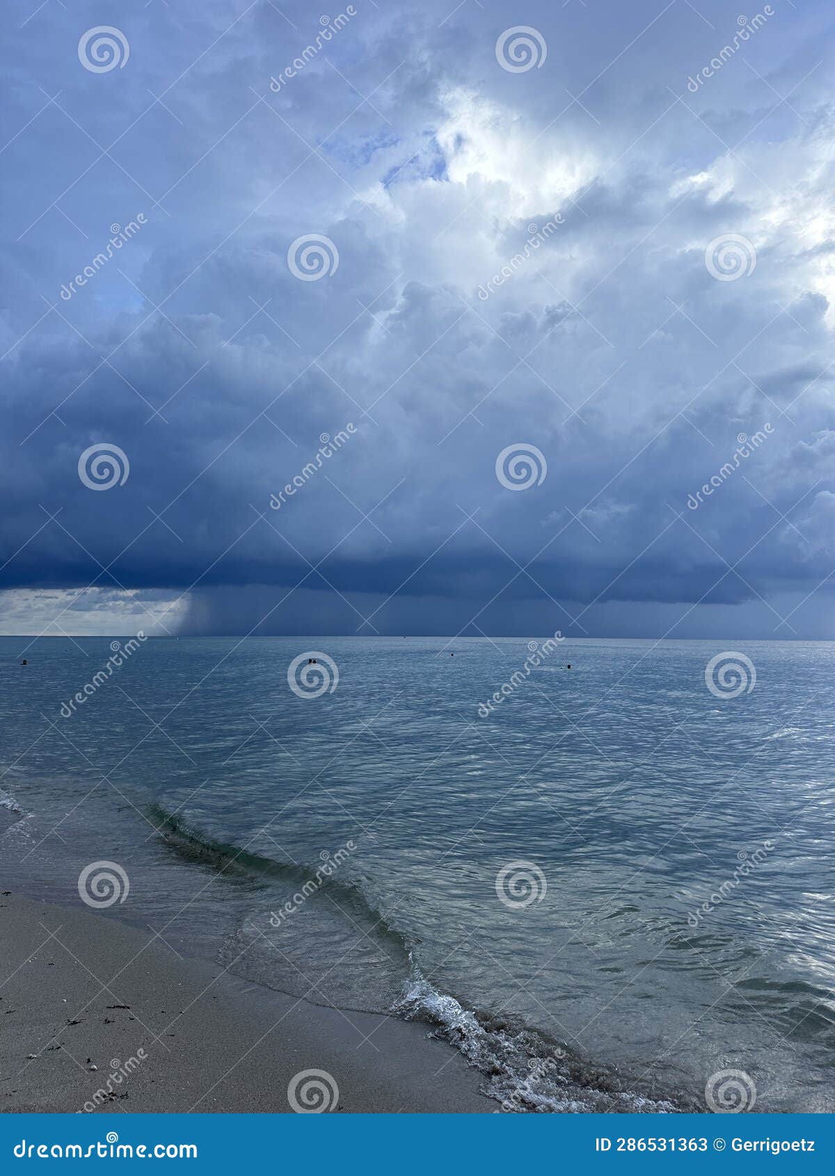 Shelf Cloud Over the Atlantic Ocean Stock Image Image of dawn