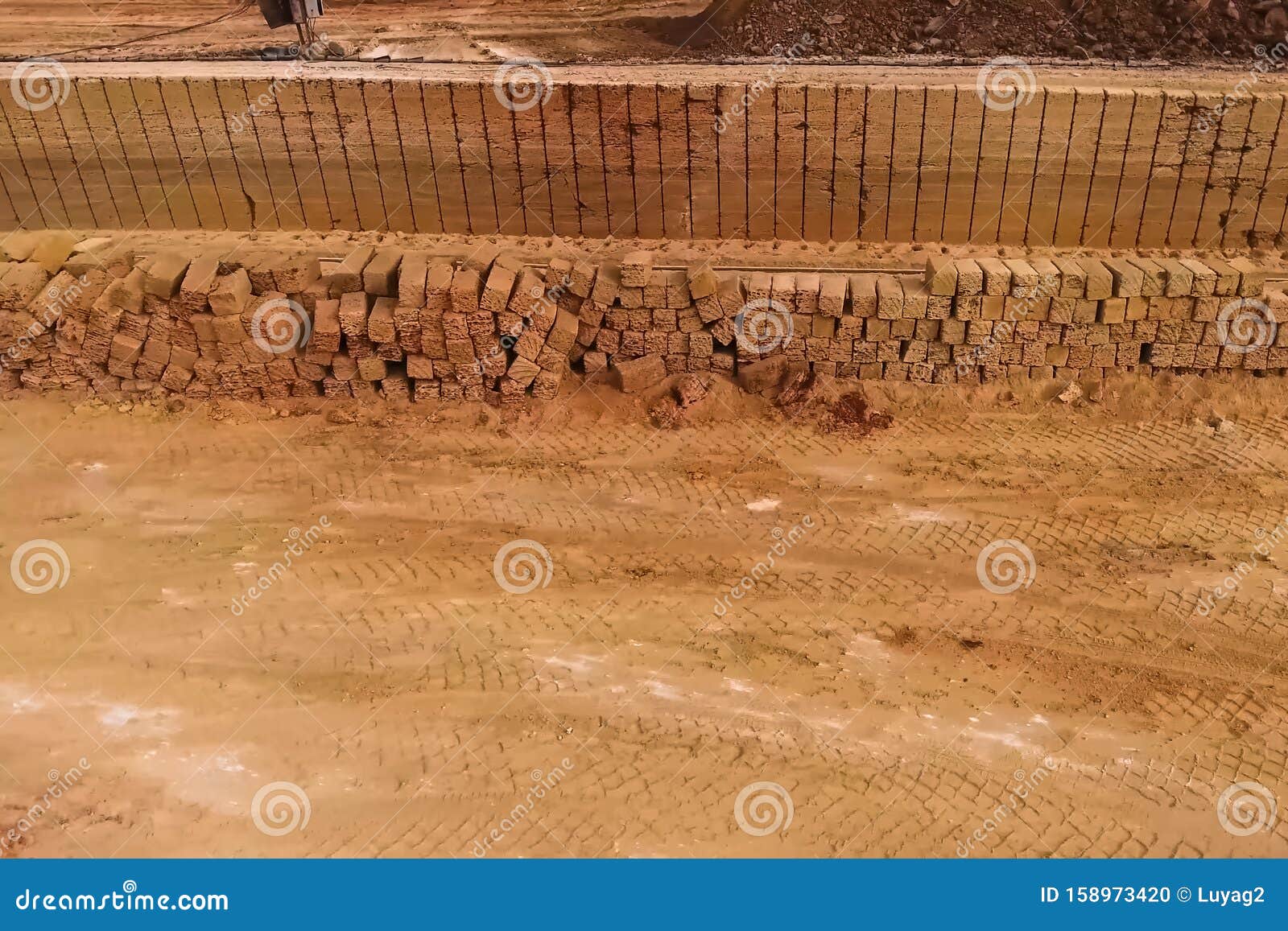 Shell Quarry Quarry. Cutting Seashell into Blocks Right Away in a