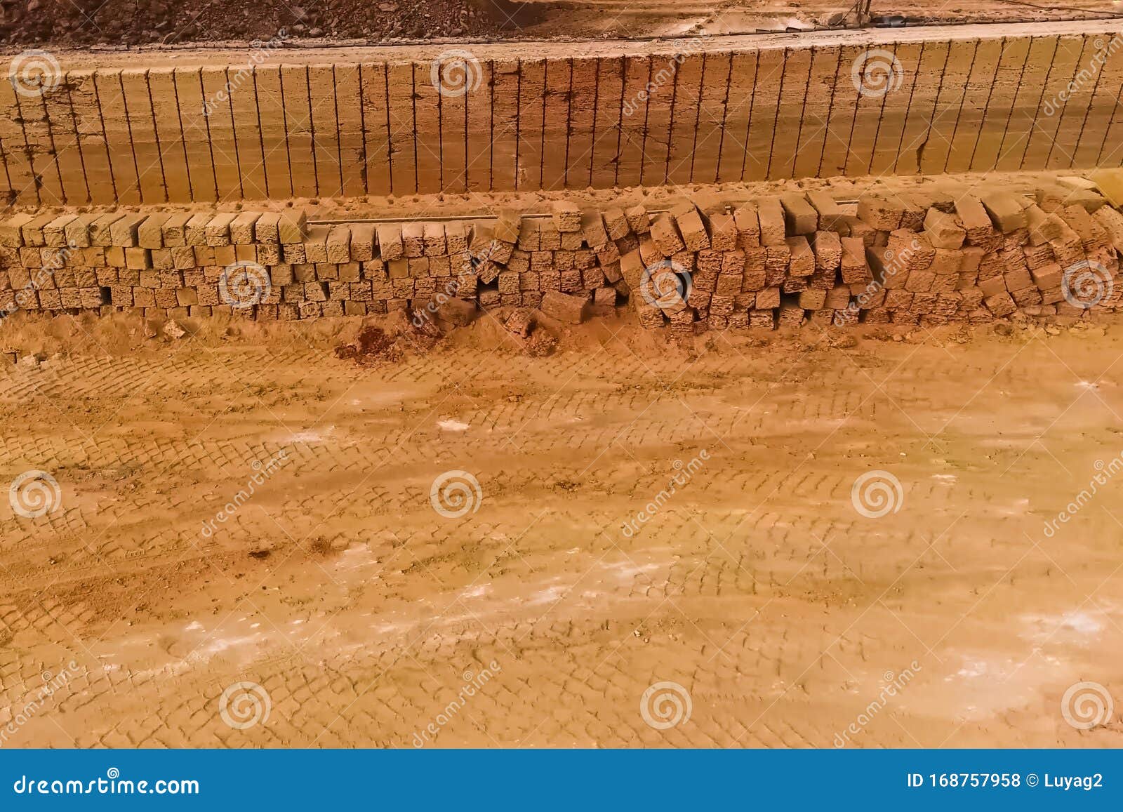 Shell Quarry Quarry. Cutting Seashell into Blocks Right Away in Stock