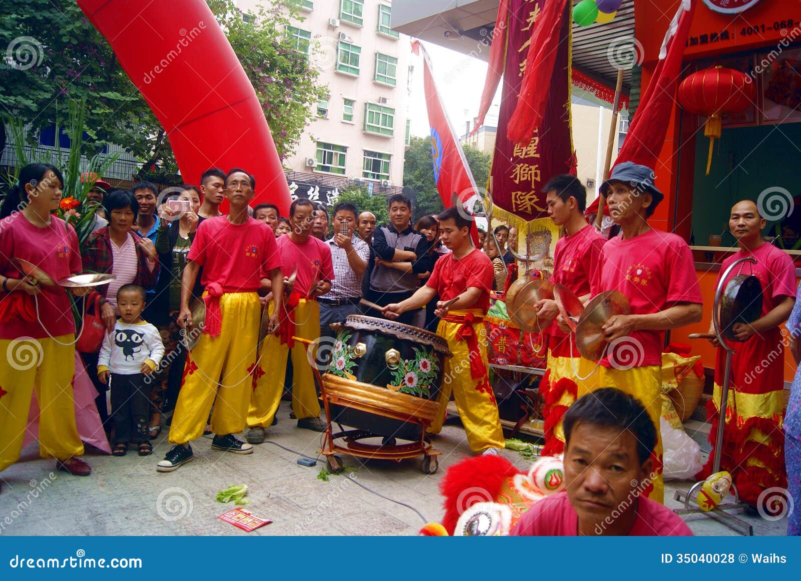 Shenzhen, China: Commercial Celebration Lion Dance Performance ...