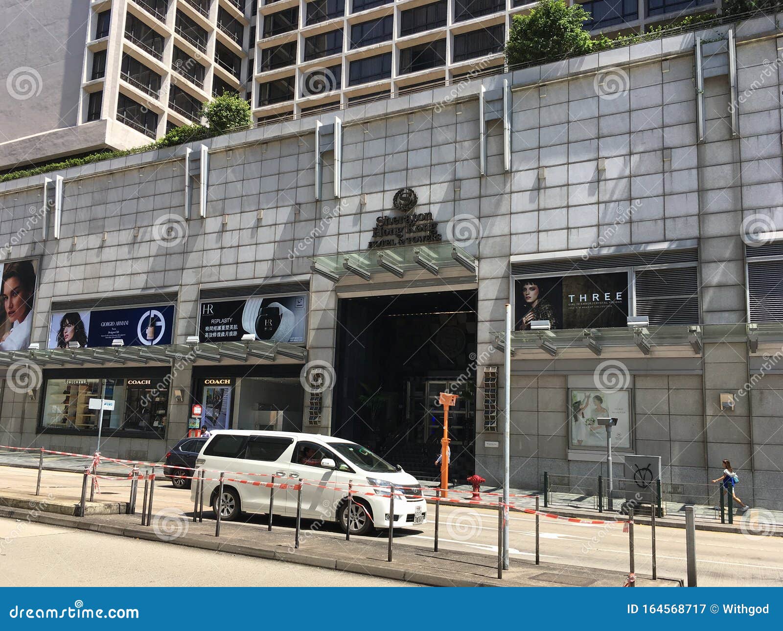 Sheraton Hong Kong Hotel editorial photography. Image of entrance