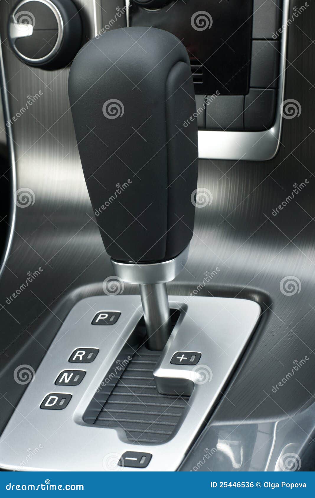 Uma Engrenagem Manual Do Carro Da SHIFT Imagem de Stock - Imagem de carro,  reverso: 21164031