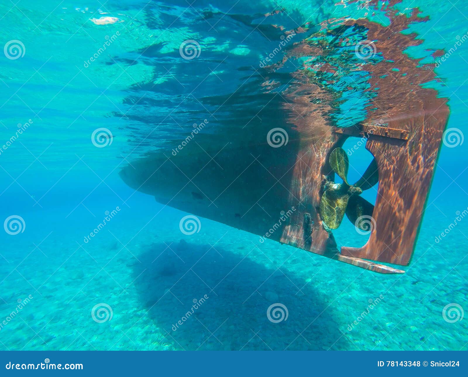1piece ship underwater 1piece ship underwater