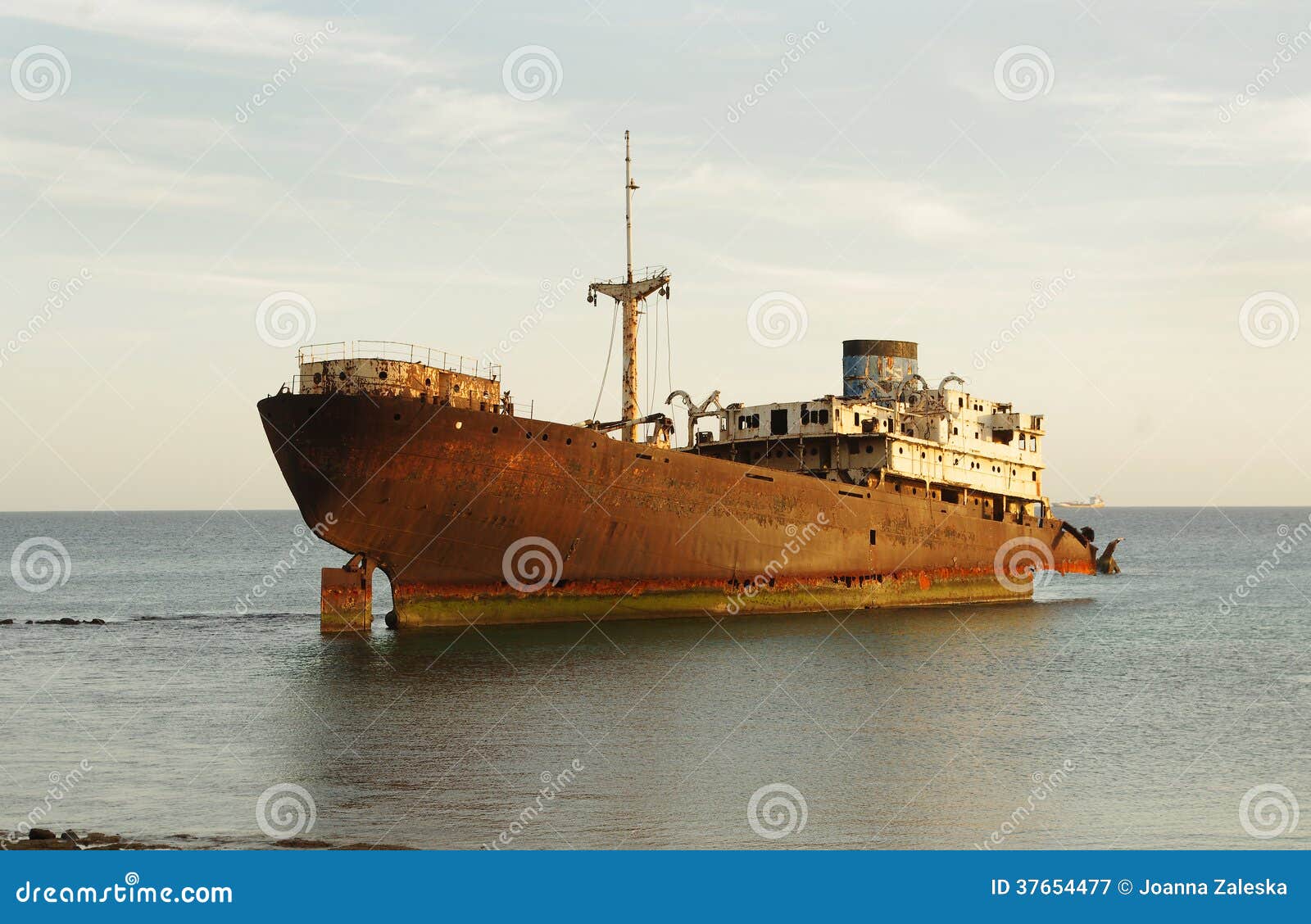 ship wreck, arrecife, lanzarote