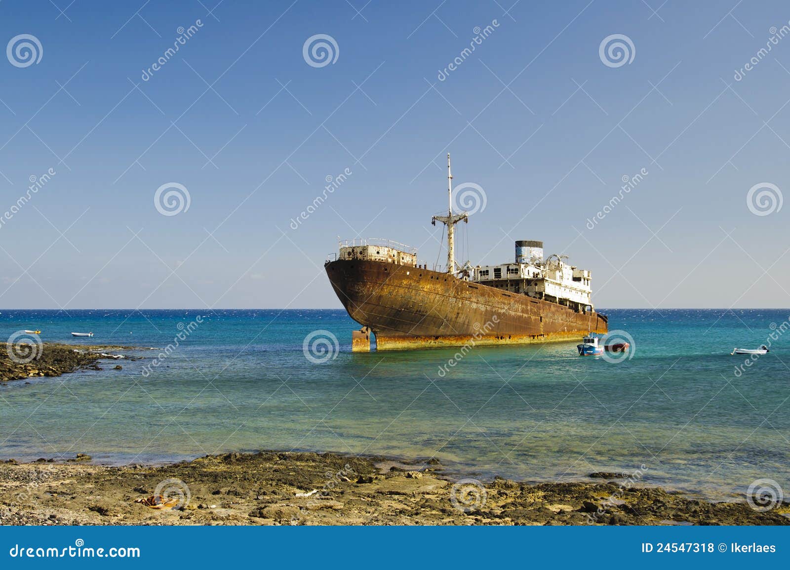 shipwreck in arrecife (lanzarote)