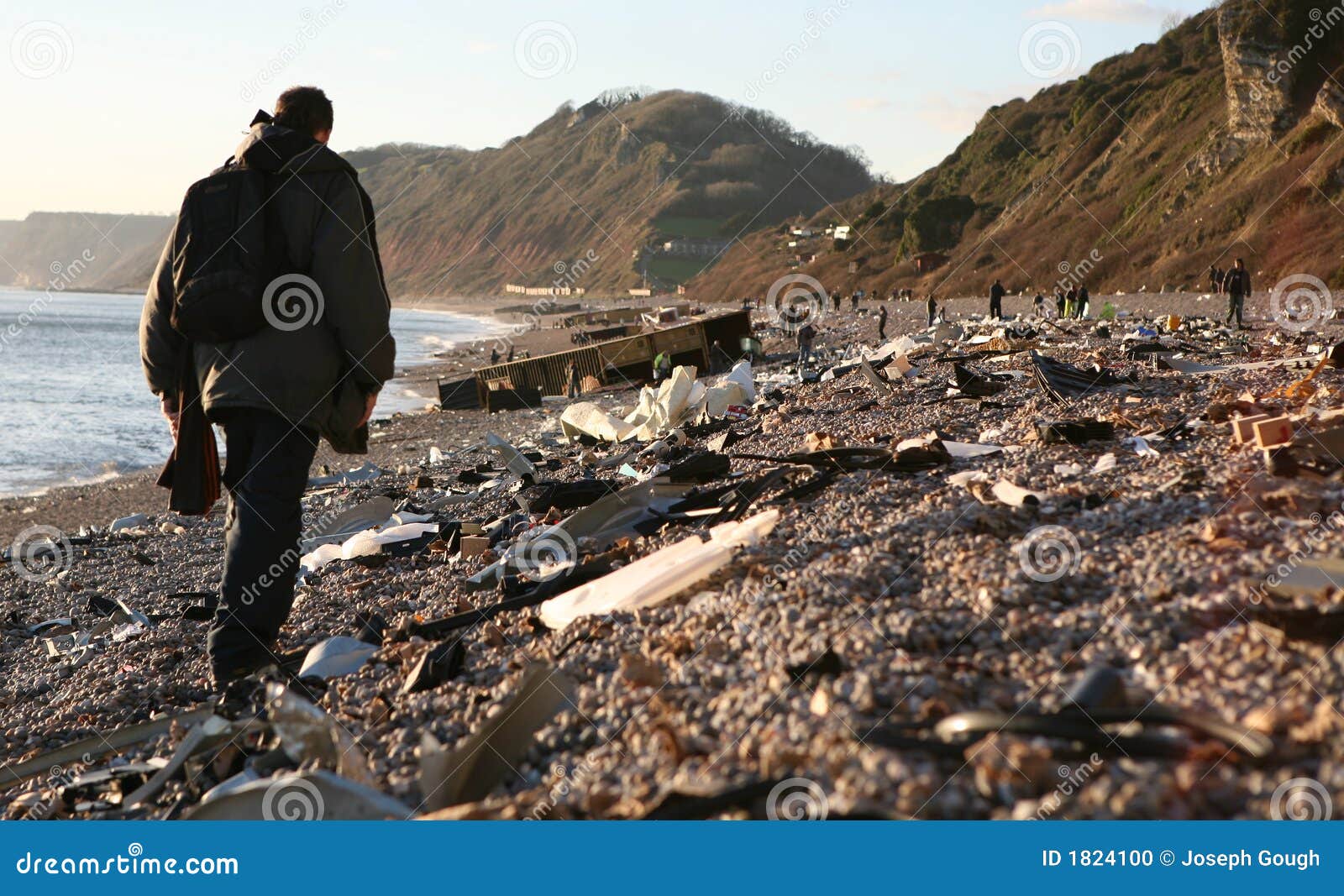 Shipwreck Salvage editorial image. Image of emergency 1824100