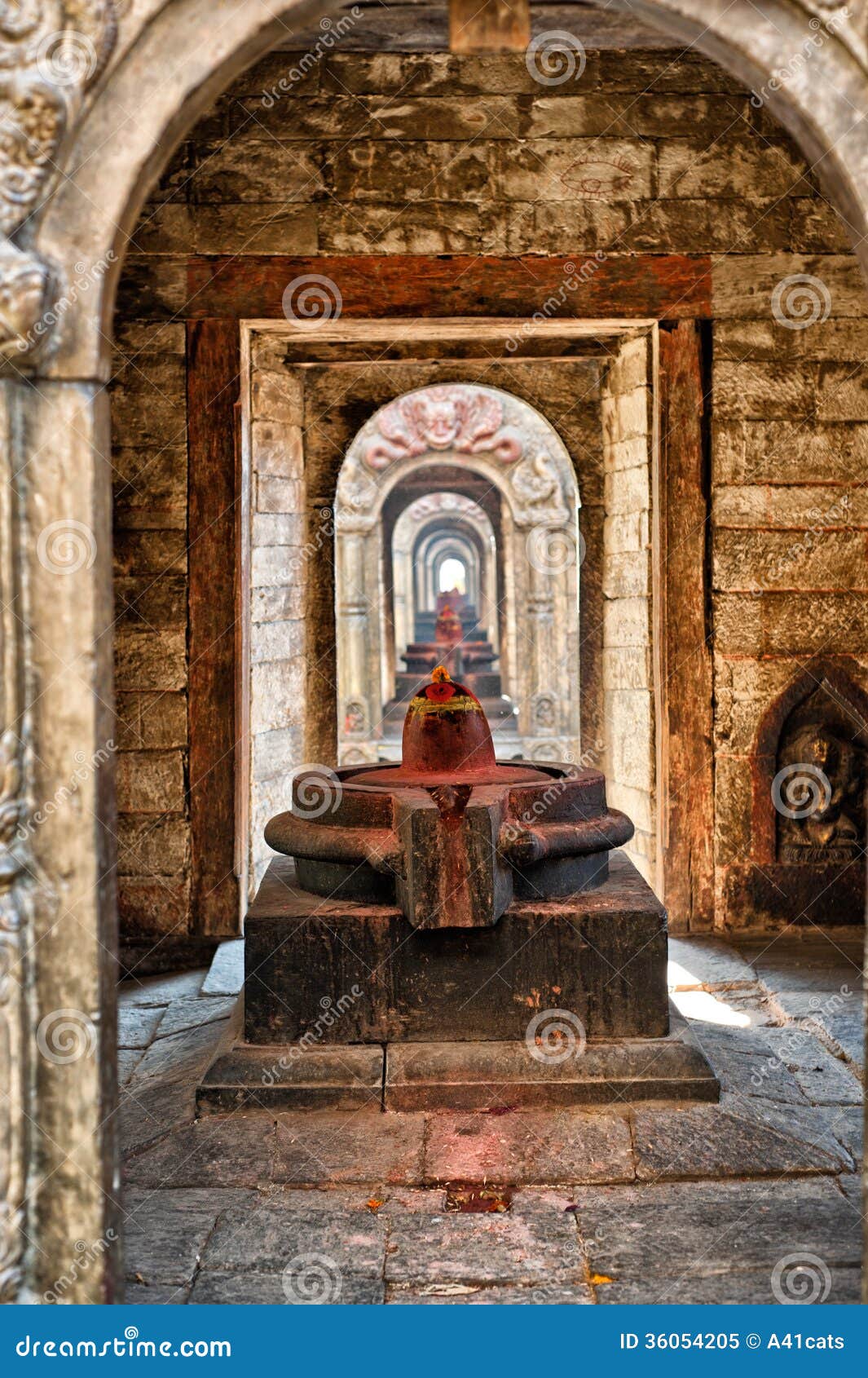 Shiva Lingam Of Pashupatinath Temple Stock Image - Image ...