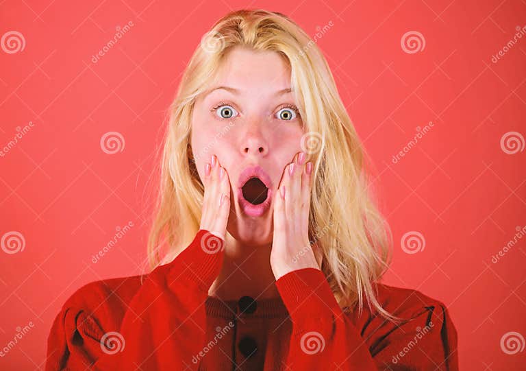 Shocking News Concept Girl Shocked Overwhelmed By Surprise Surprised Woman Cant Believe Her 