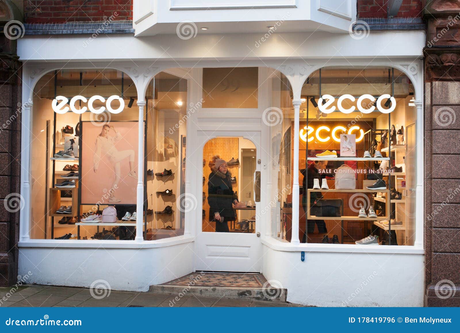 The Shoe Shop Ecco in Winchester, UK Editorial Photo - Image of kingdom, brand: