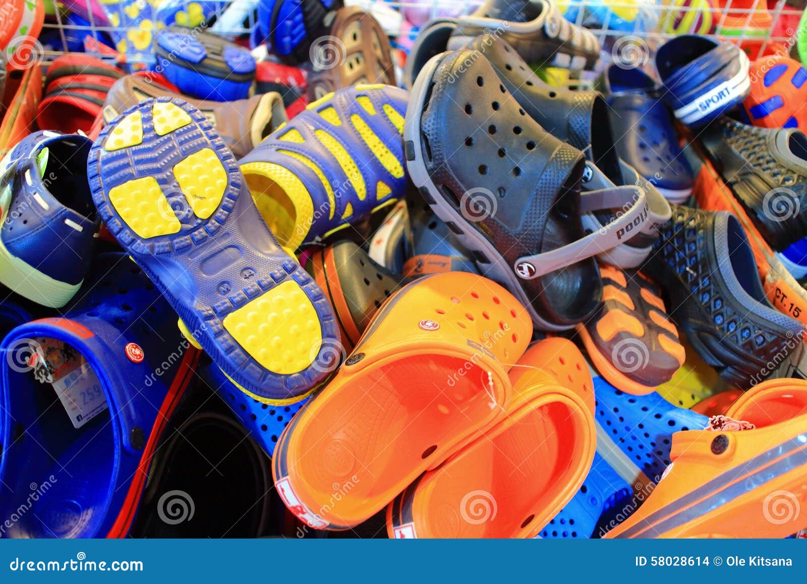 Shoes shop editorial stock image. Image of local, market - 58028614