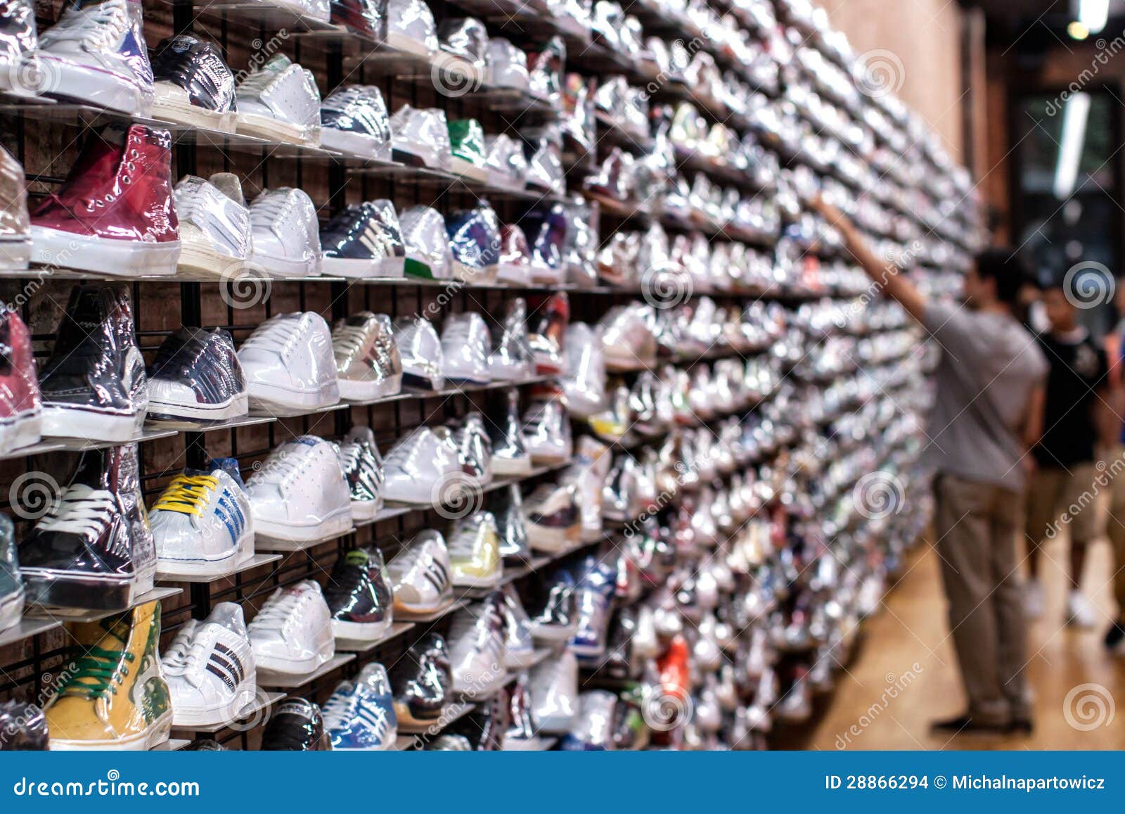 Shoes store. editorial stock image. Image of shoes, shelf 28866294