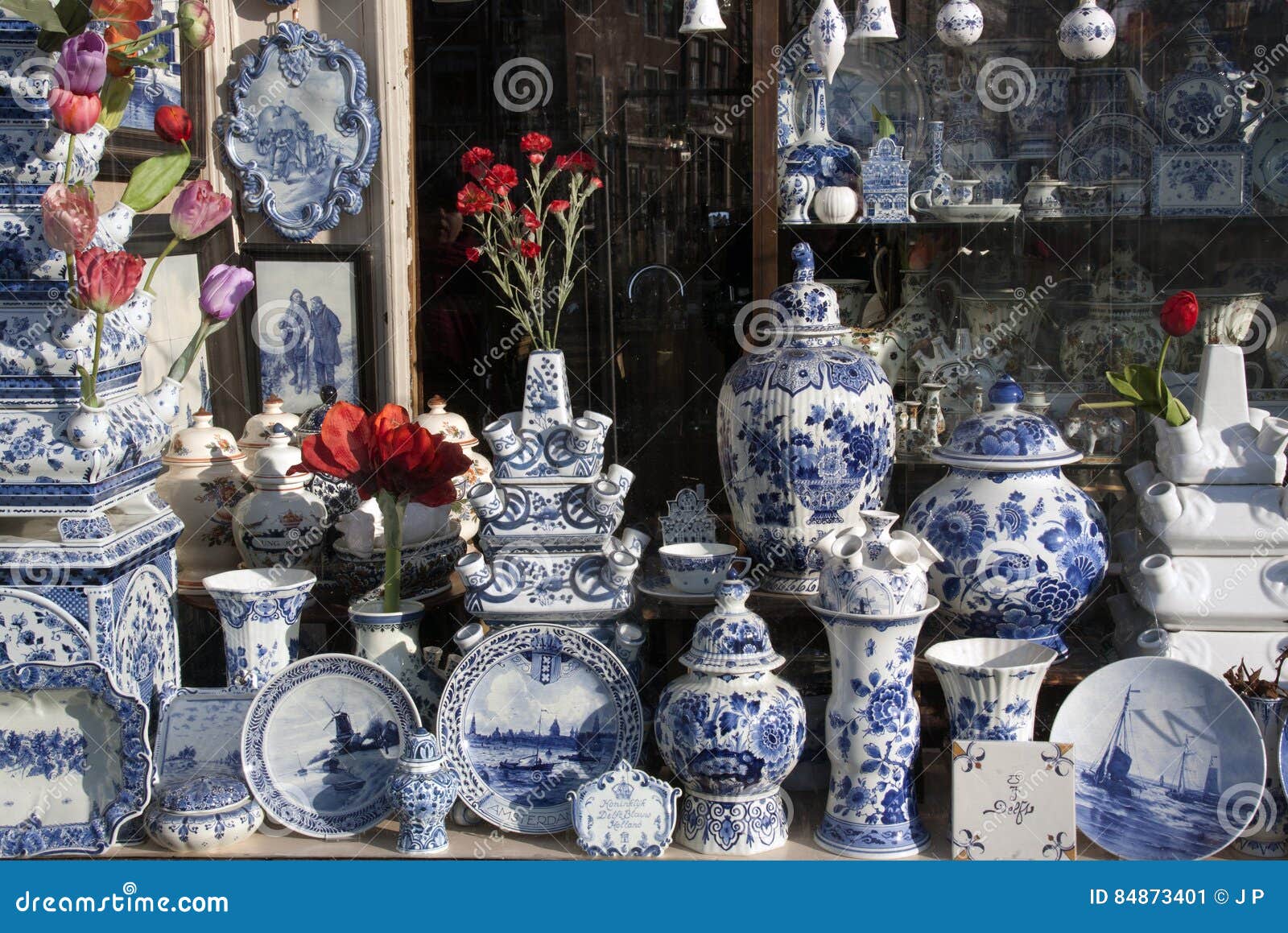 Shop with Delft Pottery in Amsterdam Editorial Photo Image of