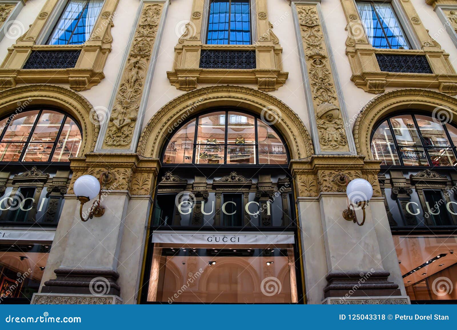 Shop Gucci Milano In Galleria Vittorio Emanuele II Italy Editorial Stock Photo - Image of urban ...