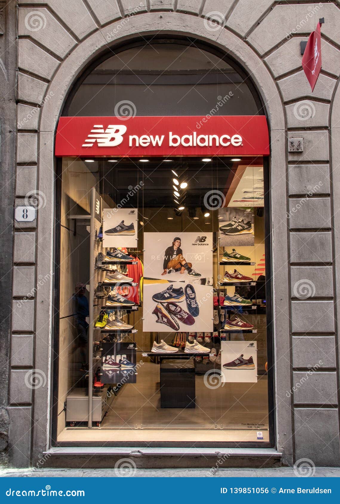 new balance paris stores