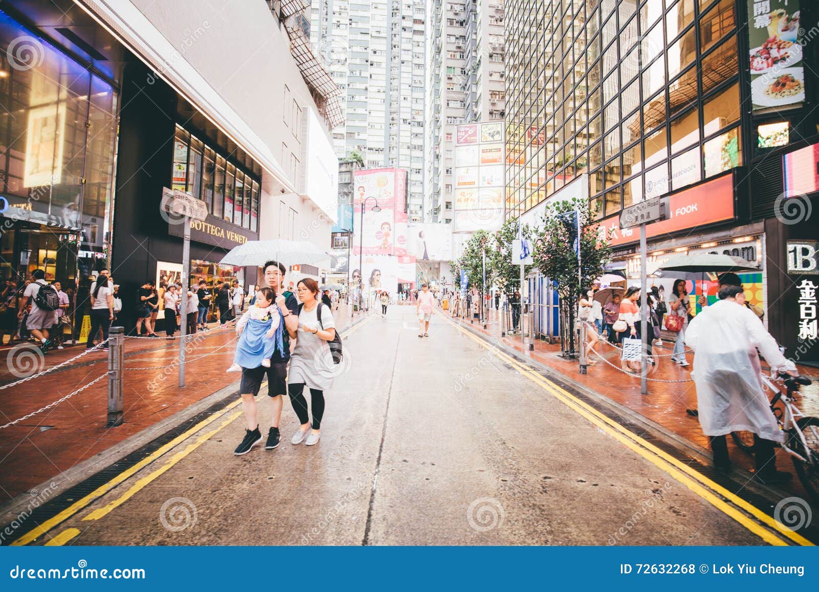 Shopping On Causeway Bay In Hong Kong China Editorial Stock Photo