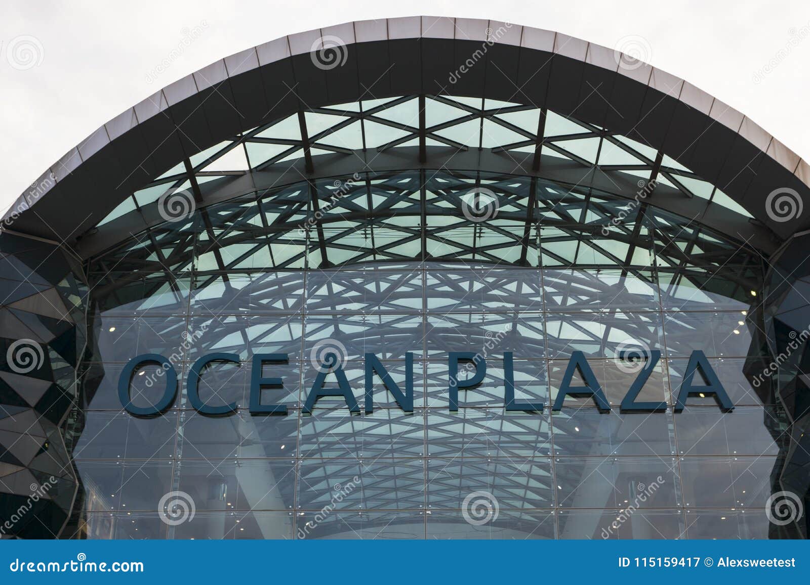 Shopping Mall Ocean Plaza Editorial Photography Image Of Complex