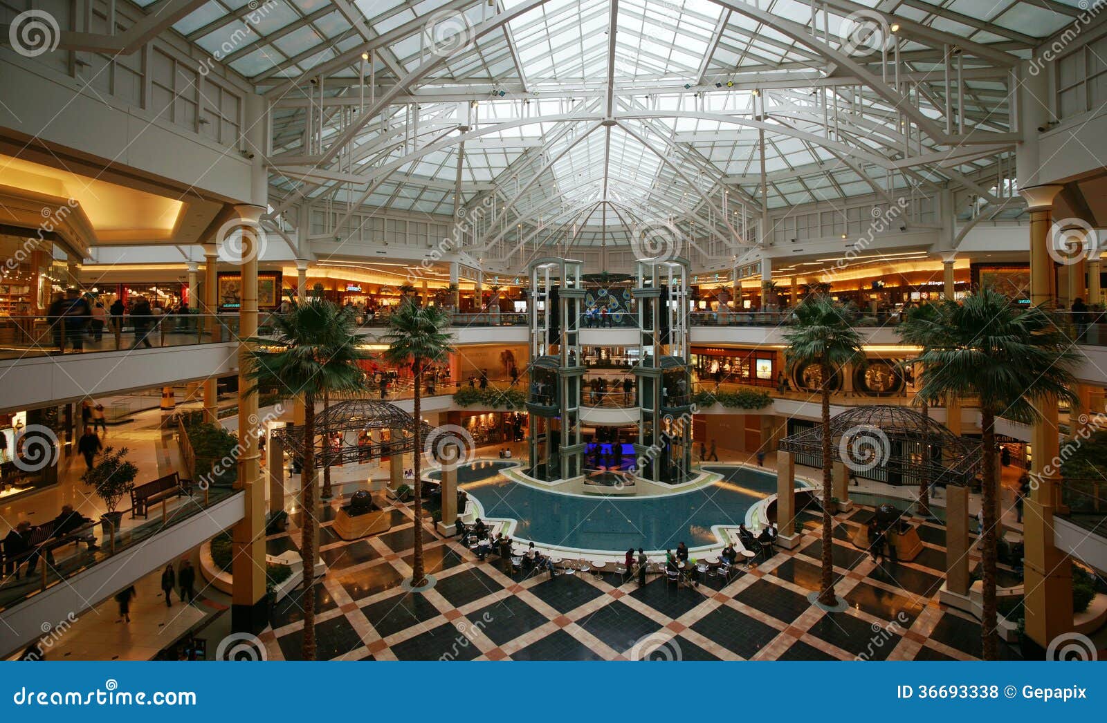 Mall Directory for Somerset Collection in Troy Michigan