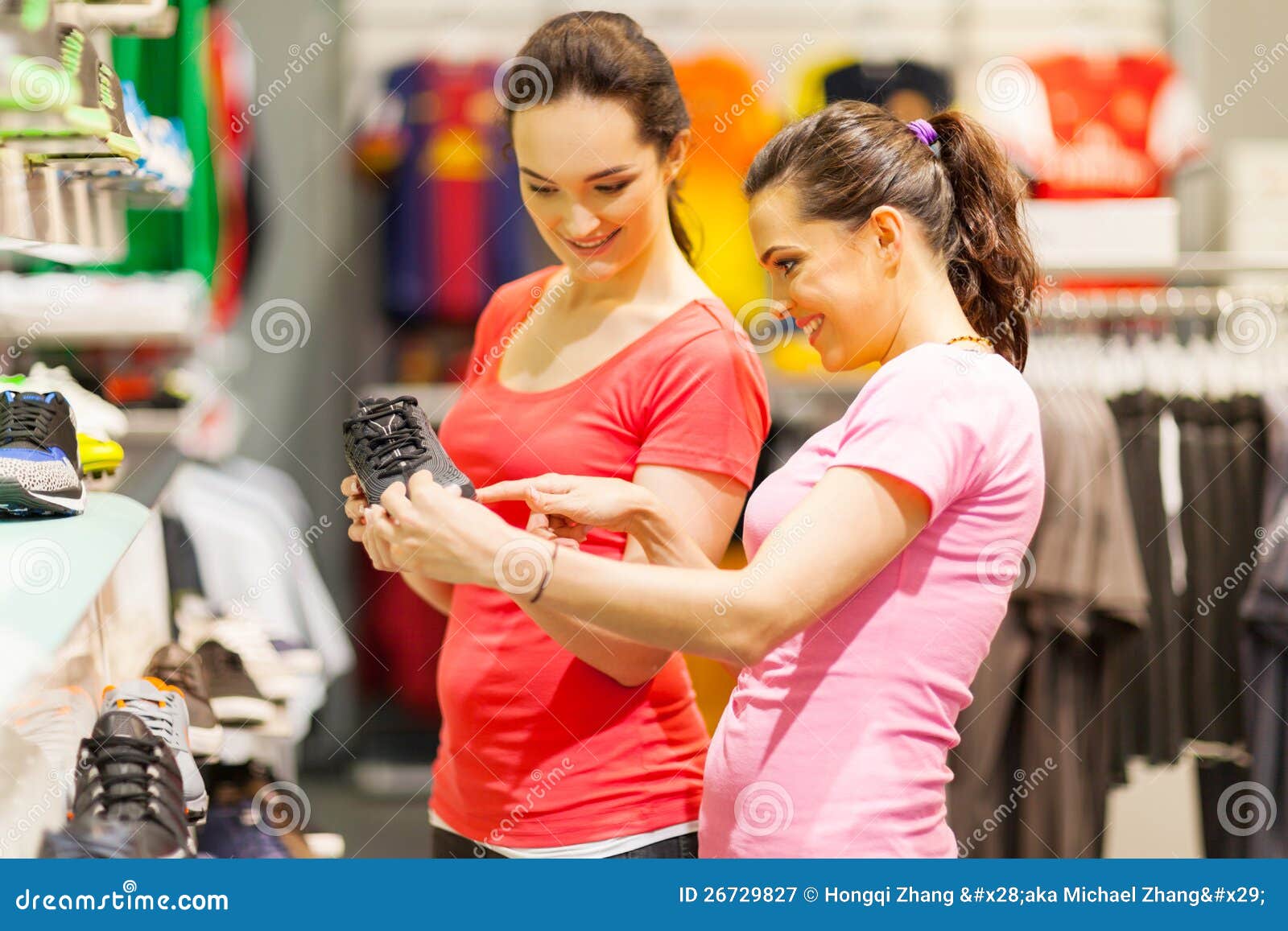 sports shoes shopping