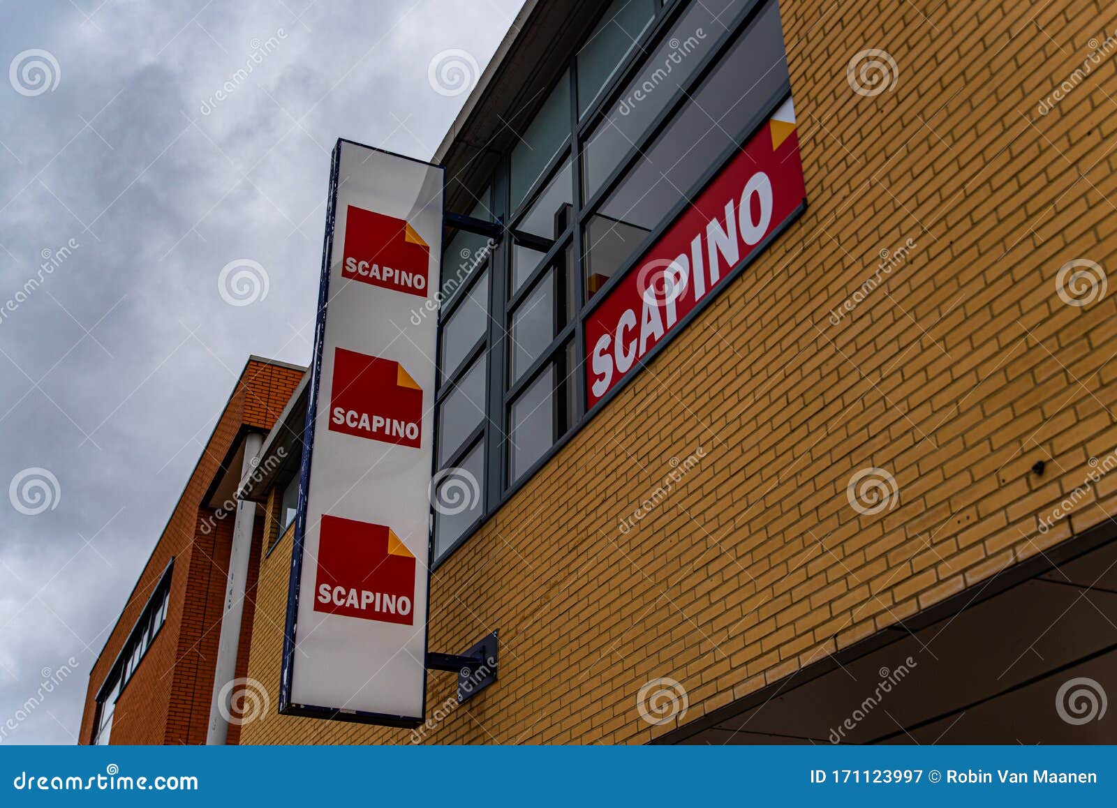 lening Maestro Dominant Scapino Stock Photos - Free & Royalty-Free Stock Photos from Dreamstime
