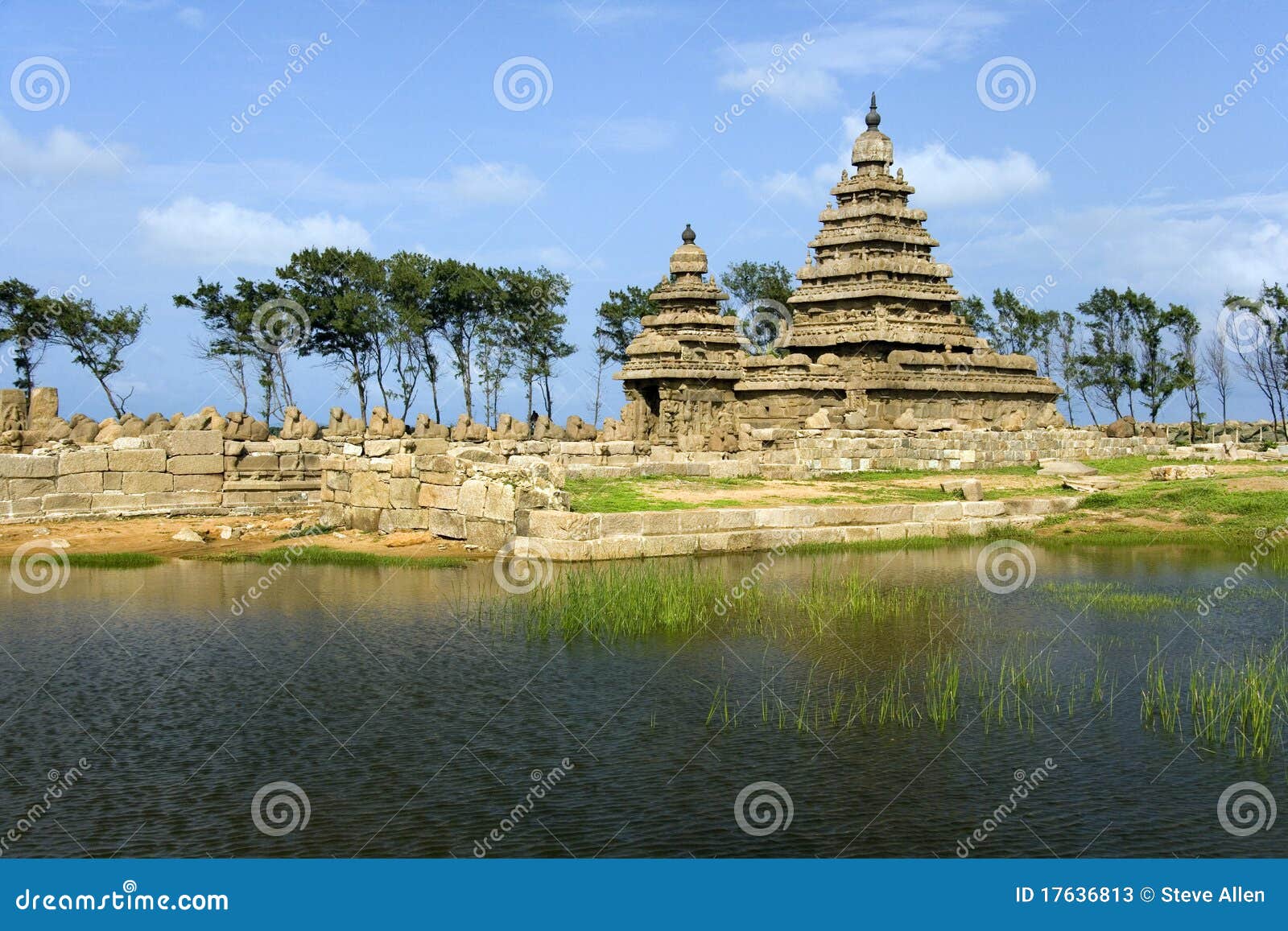 shore temple - mamallapuram - tamil nadu - india