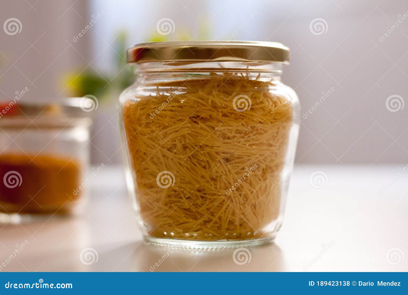 short noodles storage jar zero waste, noodle jar, cristal recycling cabello de angel.